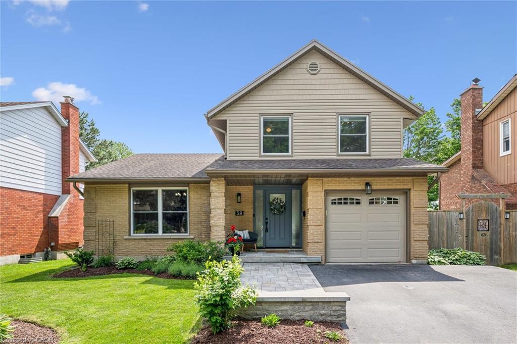 38 Shadybrook Crescent