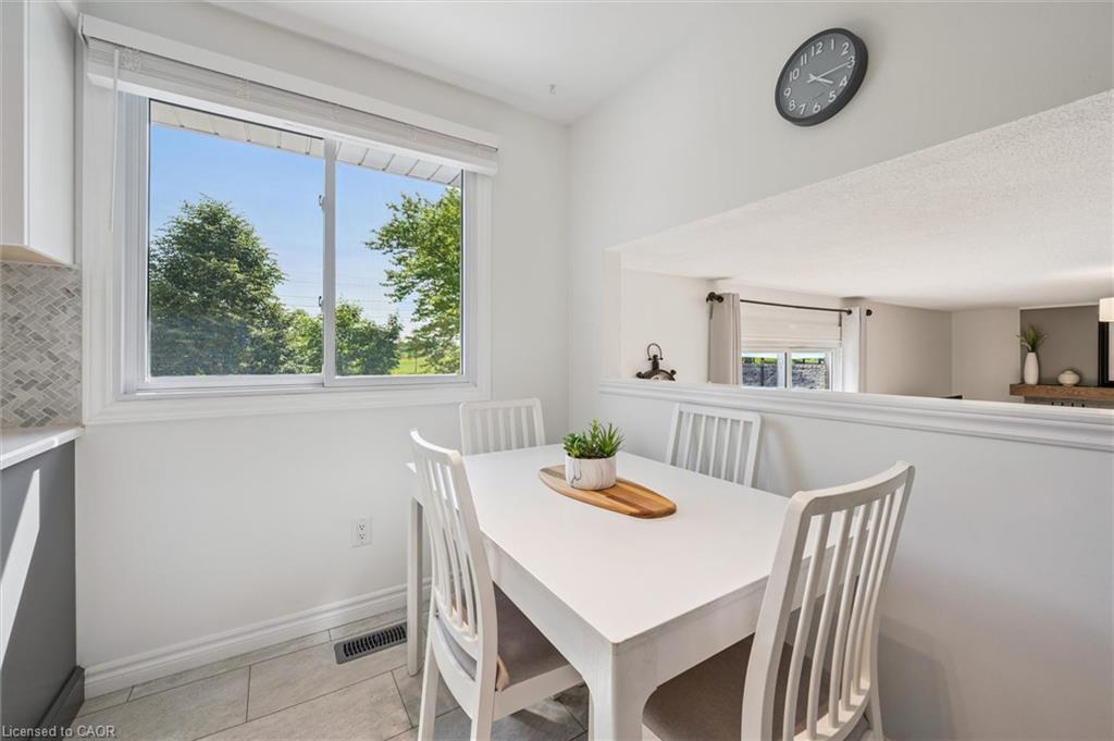 38 Shadybrook Crescent