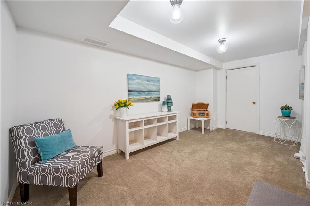 38 Shadybrook Crescent