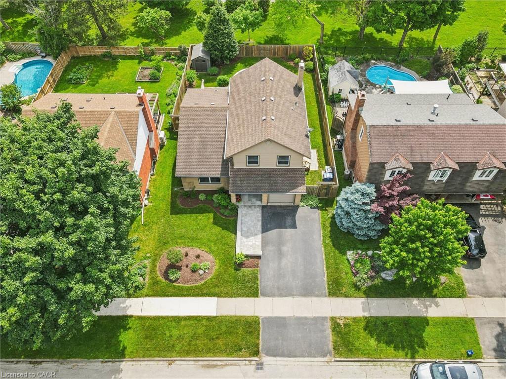 38 Shadybrook Crescent