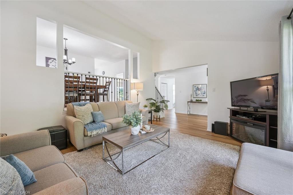38 Shadybrook Crescent