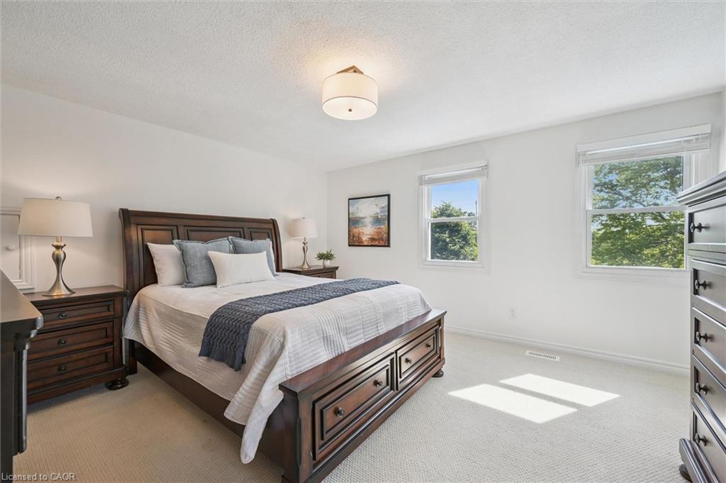 38 Shadybrook Crescent