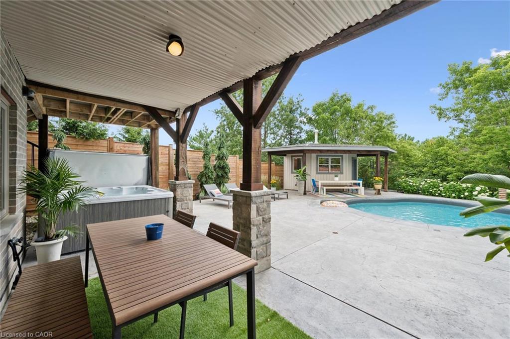 22 Hilltop Road
