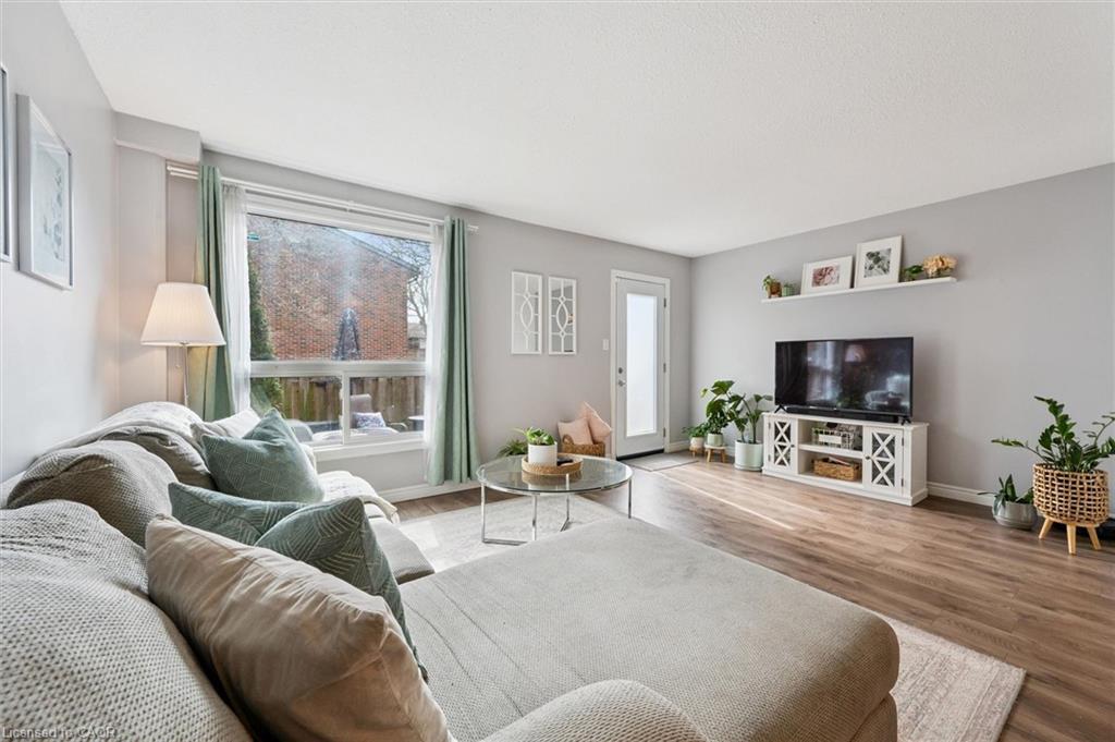 23-41 Rhonda Road Unit: 23