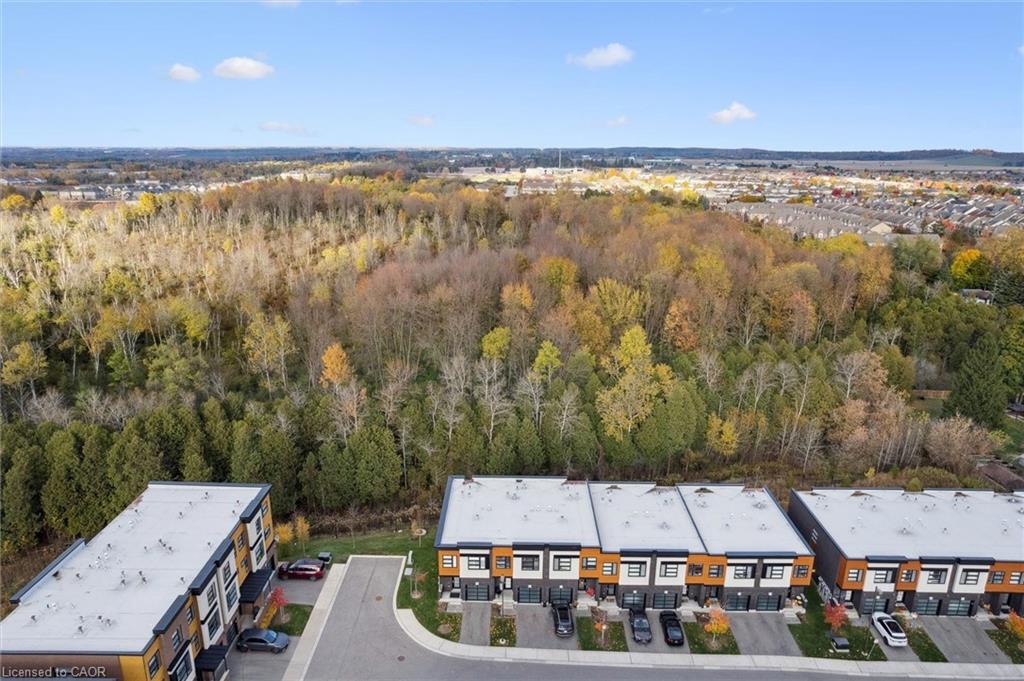 83-60 Arkell Road Unit: 83