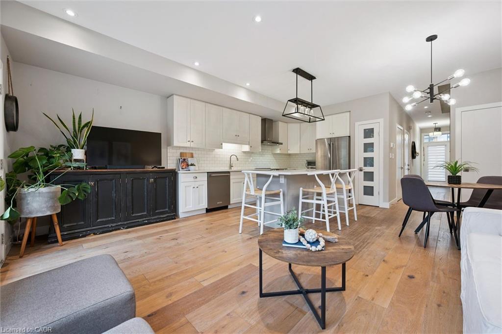 83-60 Arkell Road Unit: 83