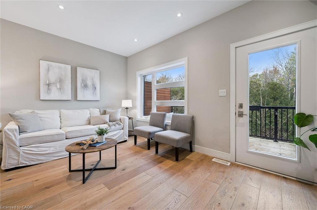83-60 Arkell Road Unit: 83