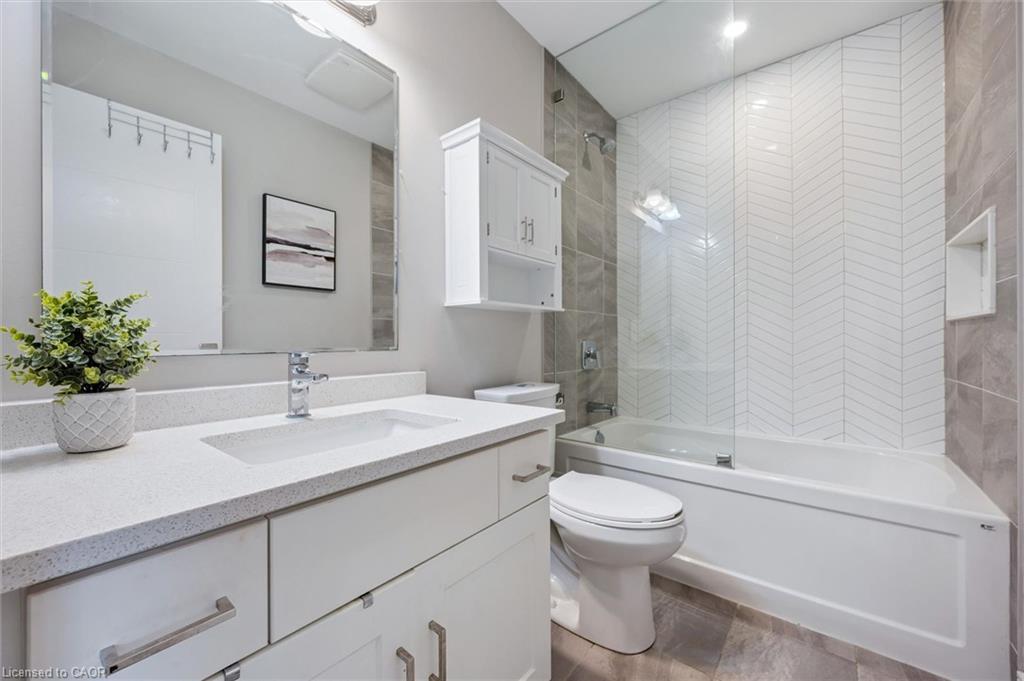 83-60 Arkell Road Unit: 83