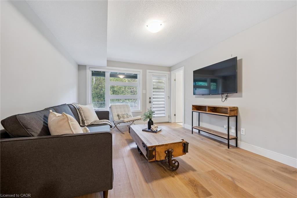 83-60 Arkell Road Unit: 83