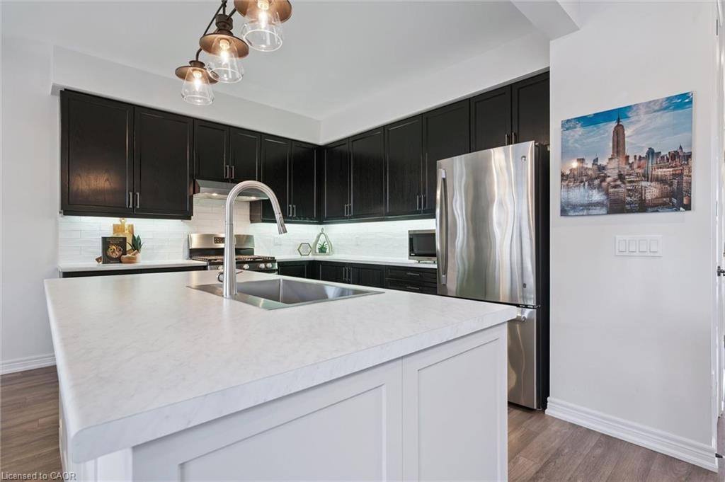 98 Kay Crescent