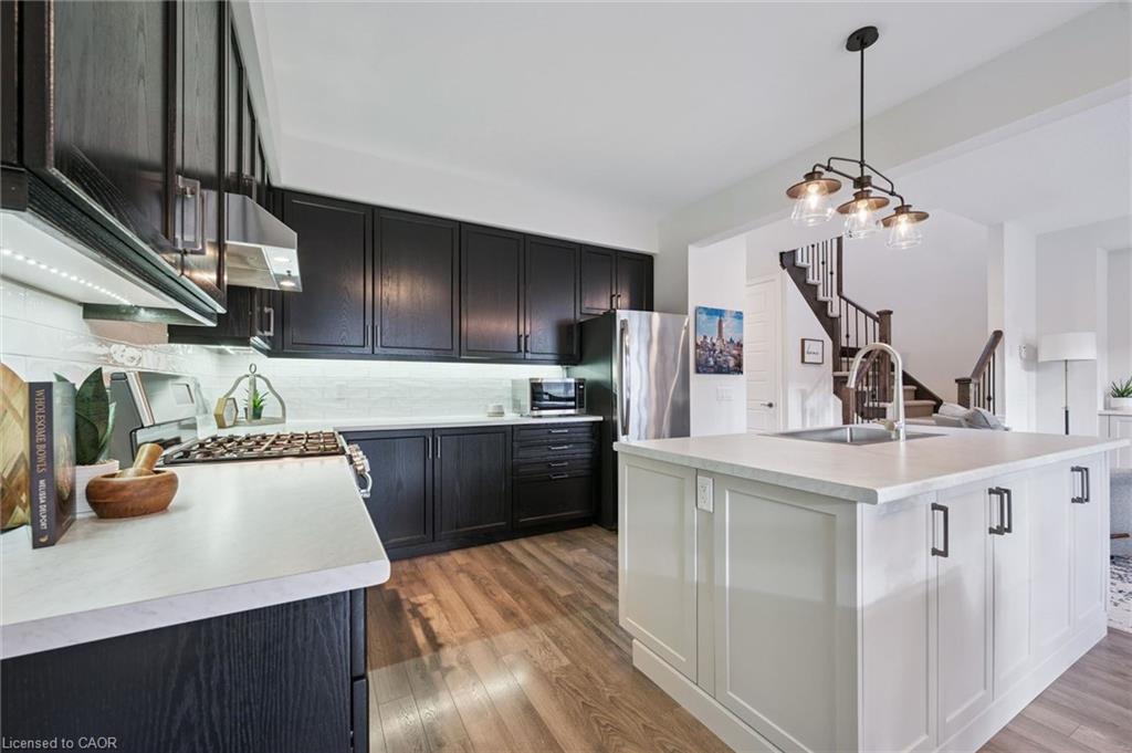 98 Kay Crescent