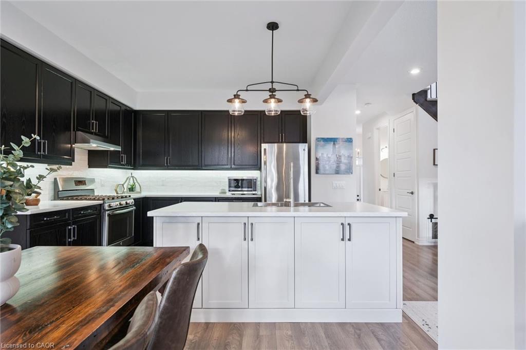 98 Kay Crescent