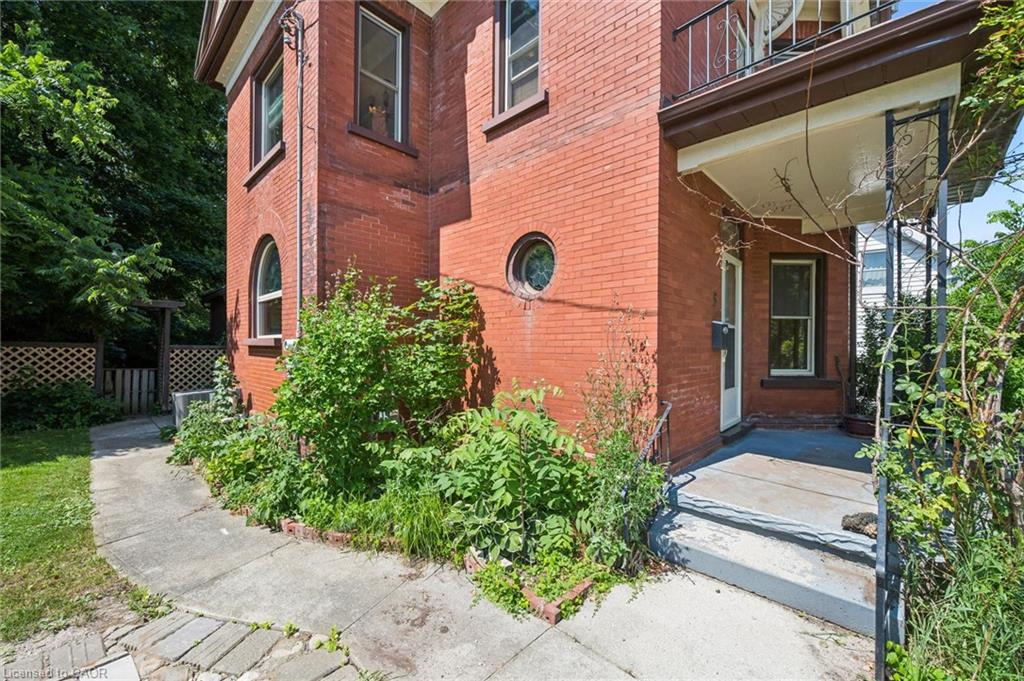5 West Street