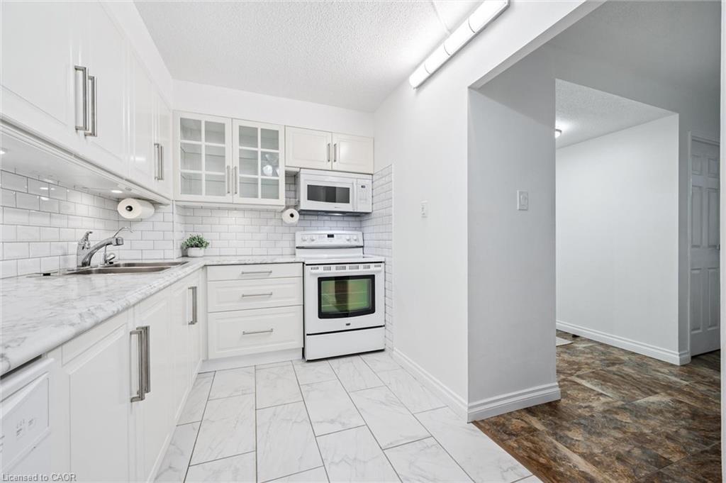 93 Westwood Road Unit #607