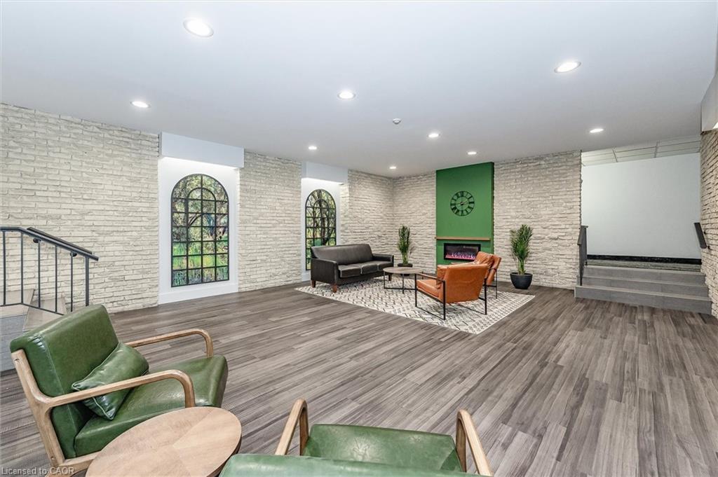 93 Westwood Road Unit #607