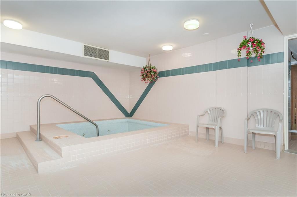 93 Westwood Road Unit #607