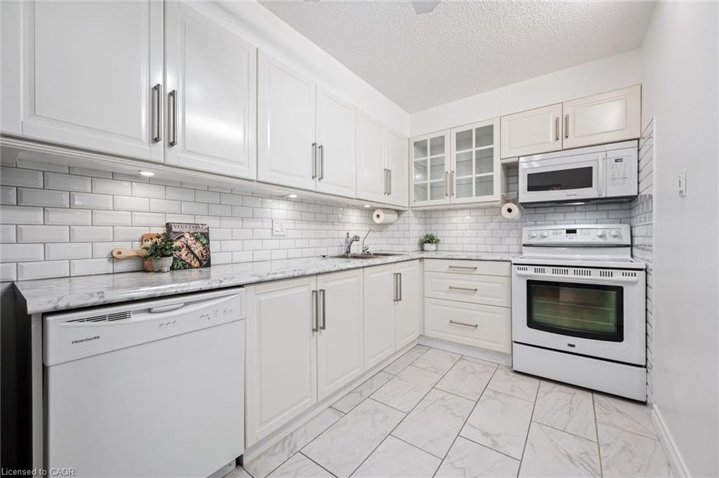 93 Westwood Road Unit #607