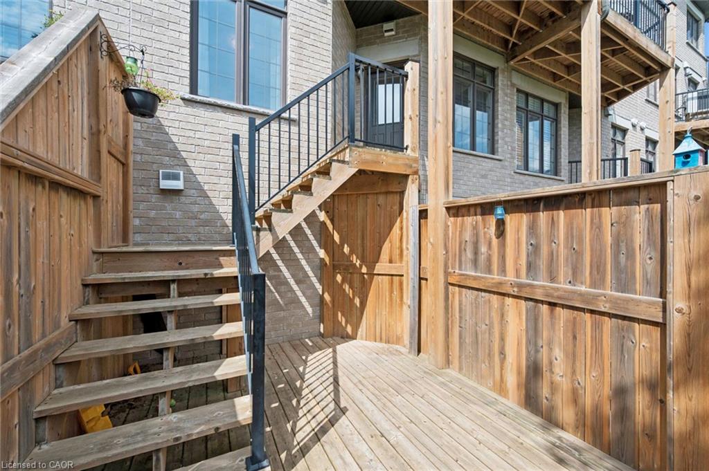 207-333 Gosling Gardens Unit: 207