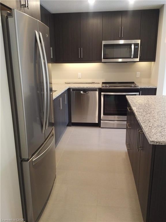 207-333 Gosling Gardens Unit: 207