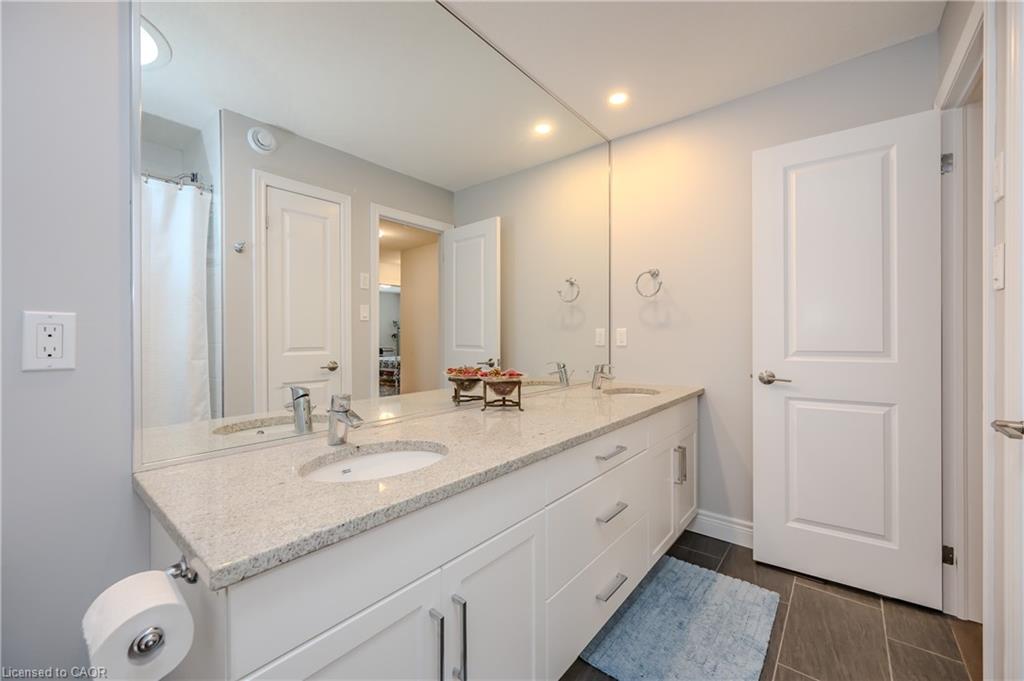 26-254 Gosling Gardens Unit: 26