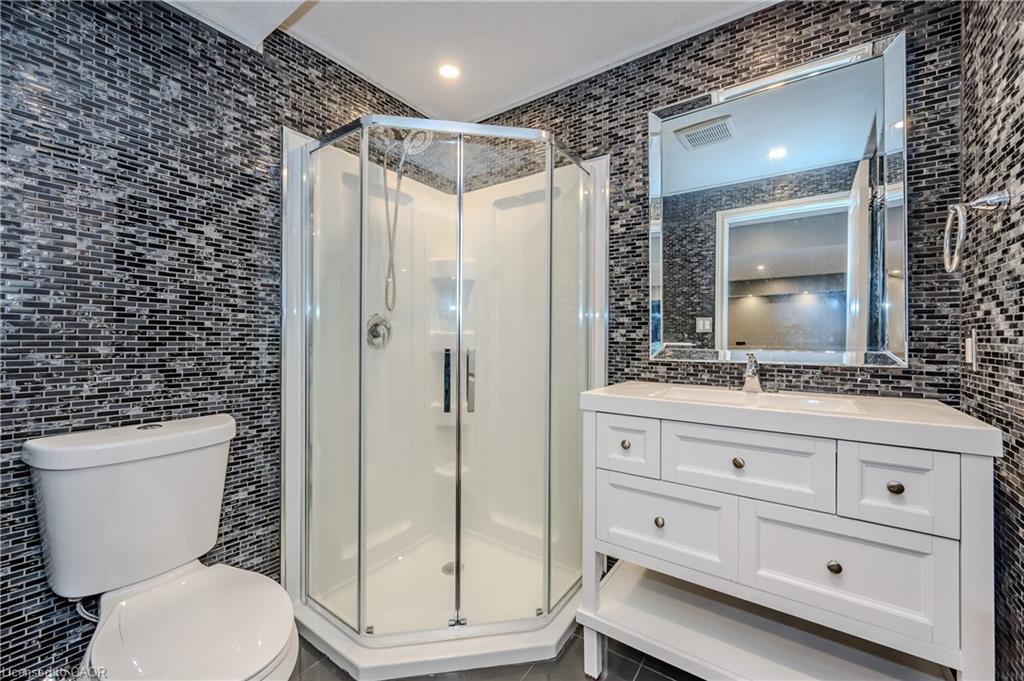 26-254 Gosling Gardens Unit: 26