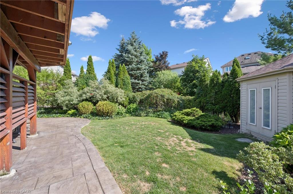 32 Pine Ridge Drive