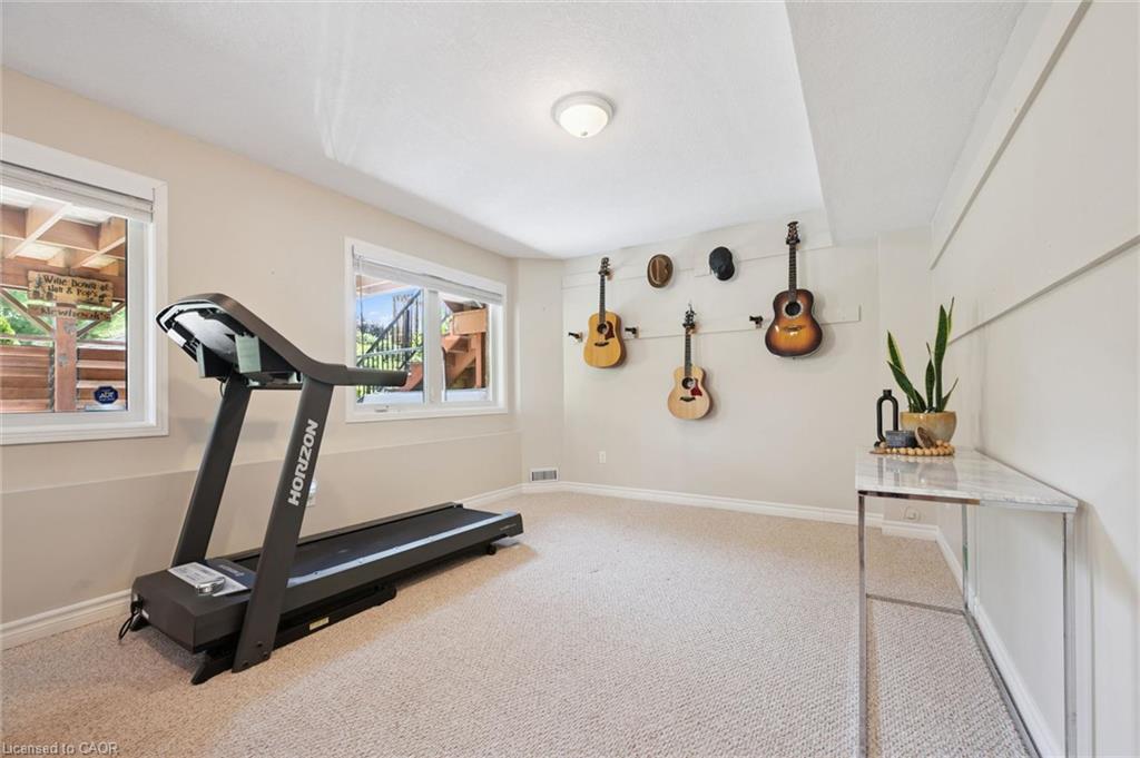 32 Pine Ridge Drive
