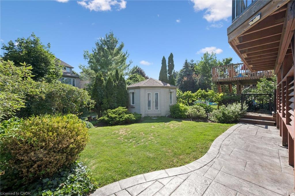 32 Pine Ridge Drive