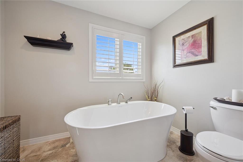 32 Pine Ridge Drive