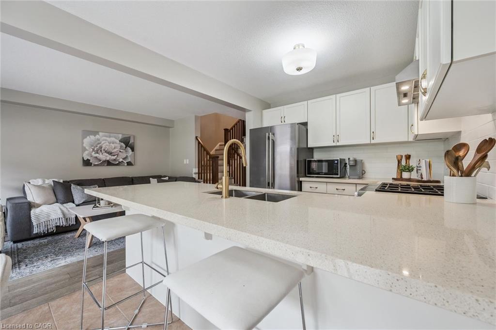 144 Kemp Crescent