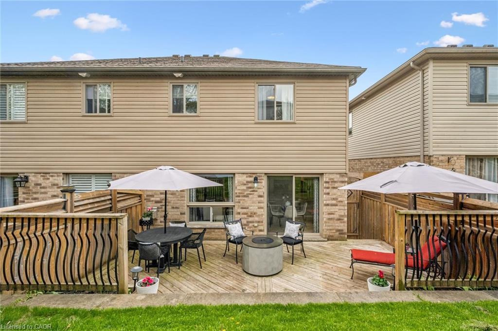 144 Kemp Crescent