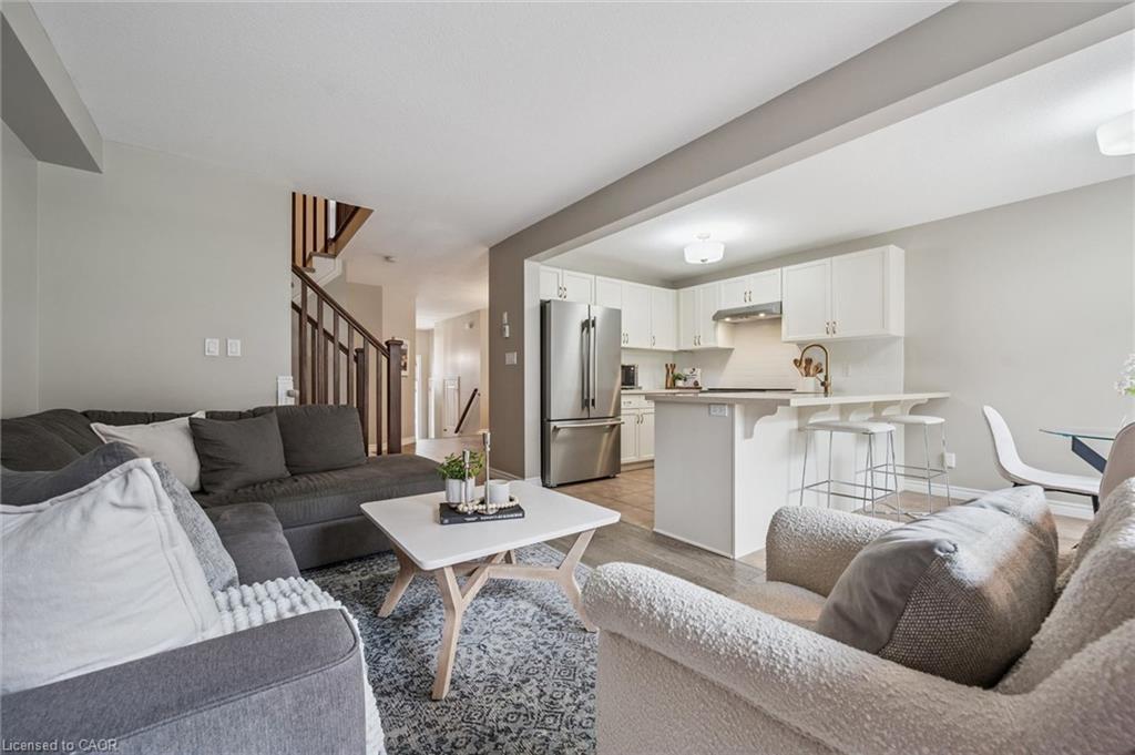 144 Kemp Crescent