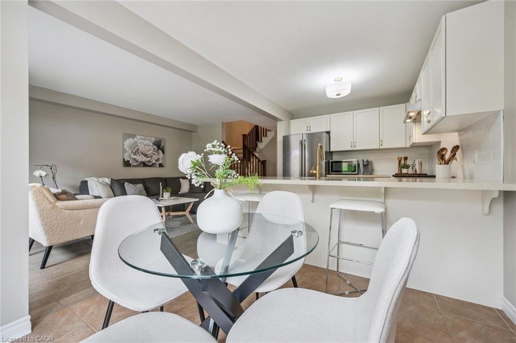144 Kemp Crescent