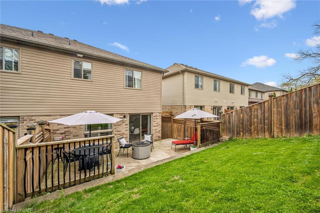 144 Kemp Crescent