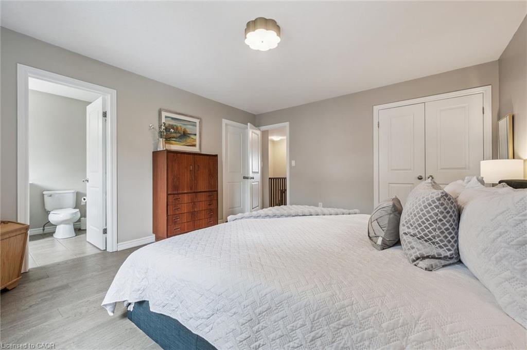 144 Kemp Crescent