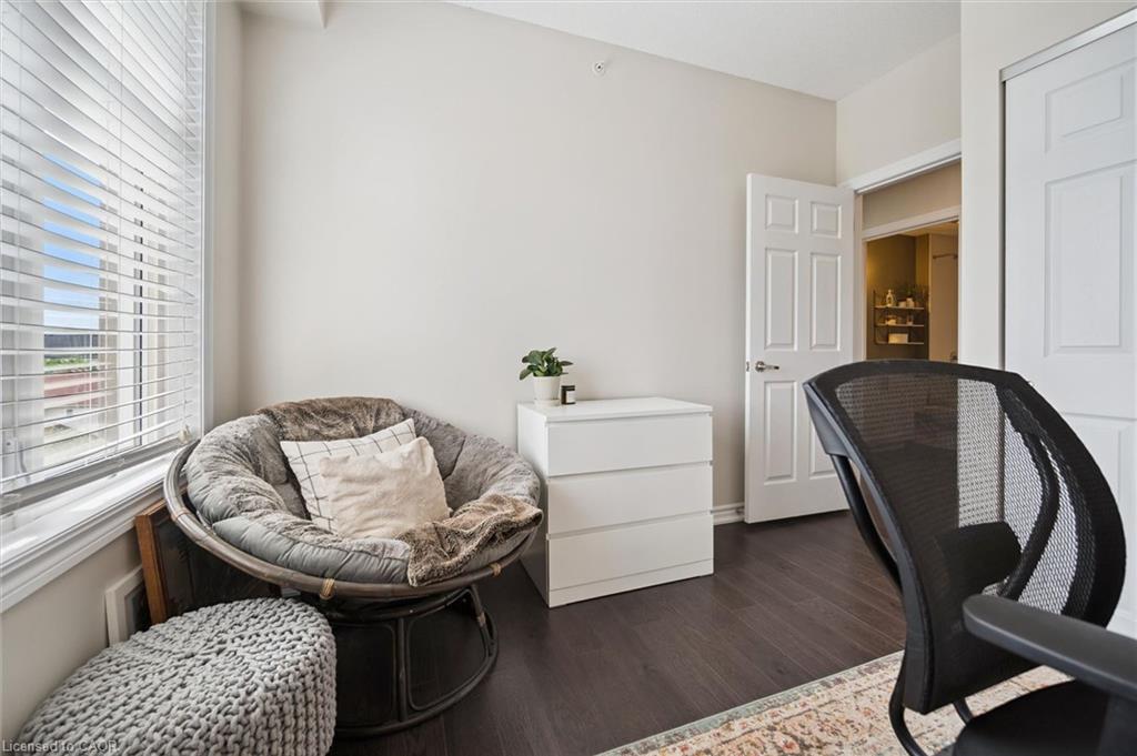 403-2 Colonial Drive Unit: 403