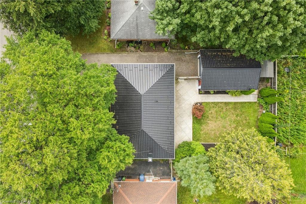 10 Sumac Place