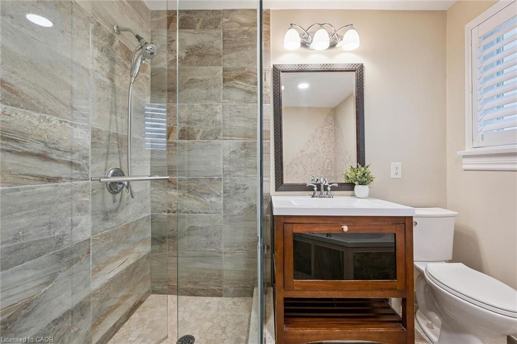 10 Sumac Place