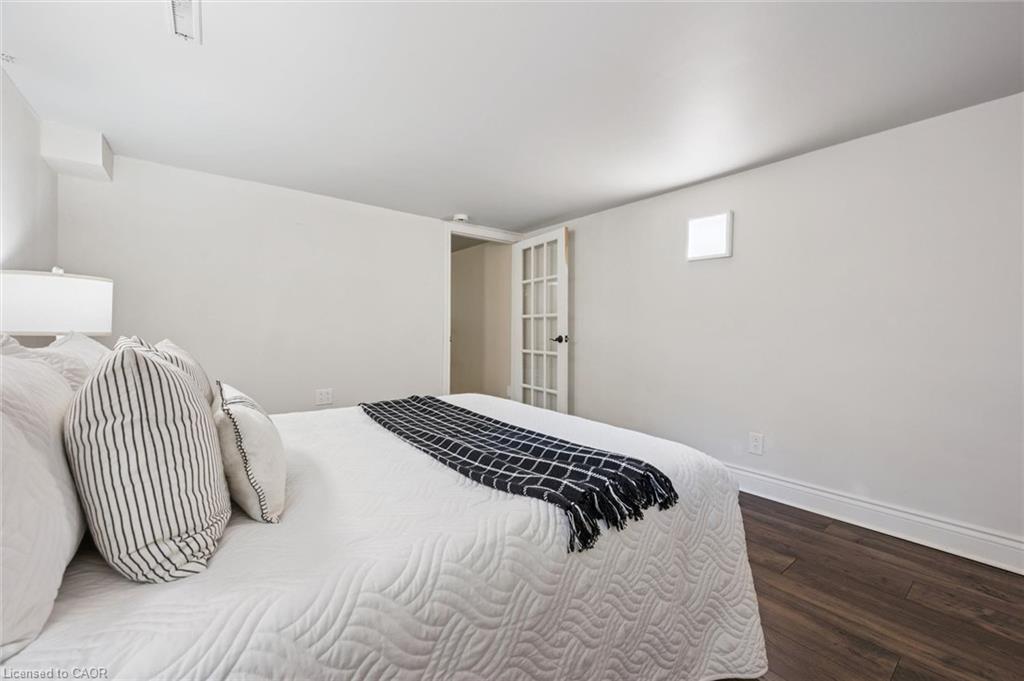 10 Sumac Place