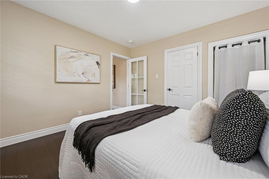 10 Sumac Place