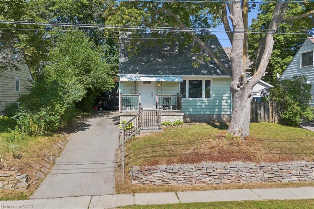 39 Ridgewood Avenue