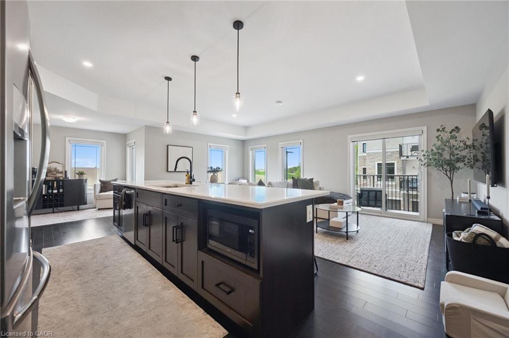 58-107 Westra Drive Unit: 58