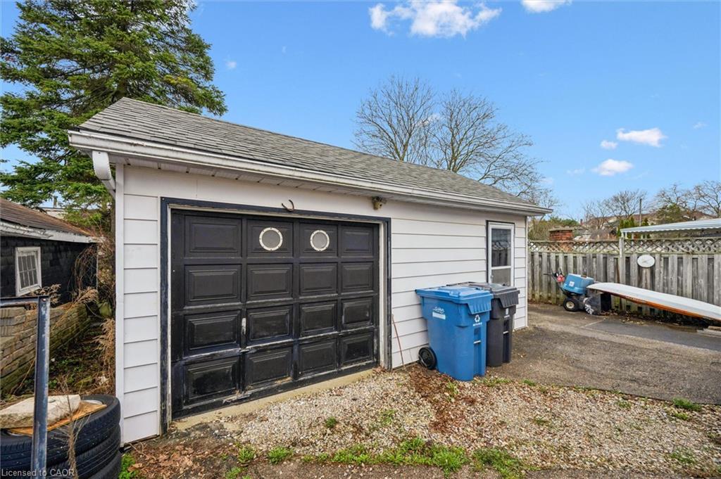 2-29 Hooper Street Unit: 2
