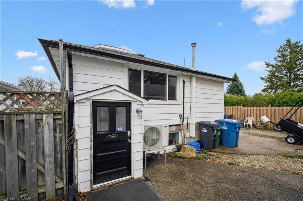 2-29 Hooper Street Unit: 2