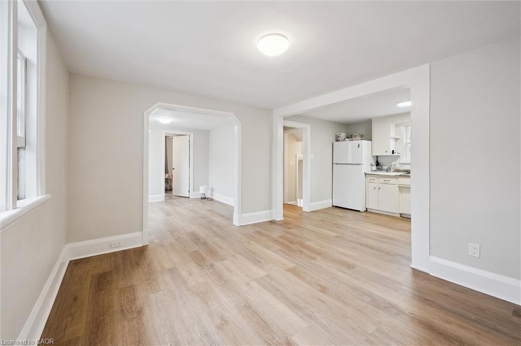 2-29 Hooper Street Unit: 2