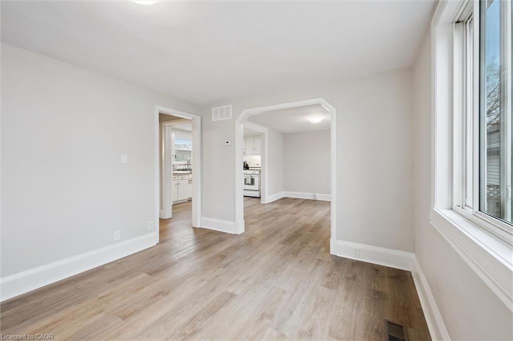 2-29 Hooper Street Unit: 2