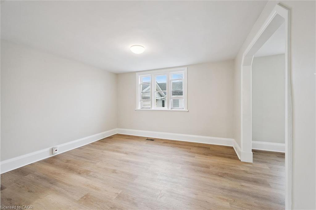 2-29 Hooper Street Unit: 2