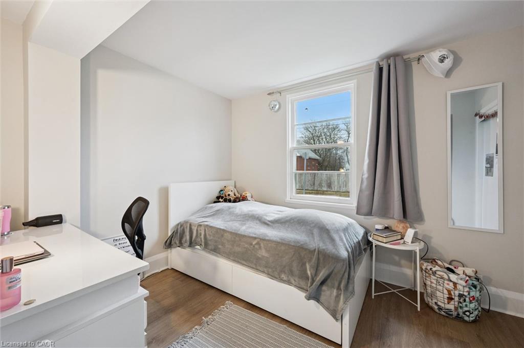 2-29 Hooper Street Unit: 2