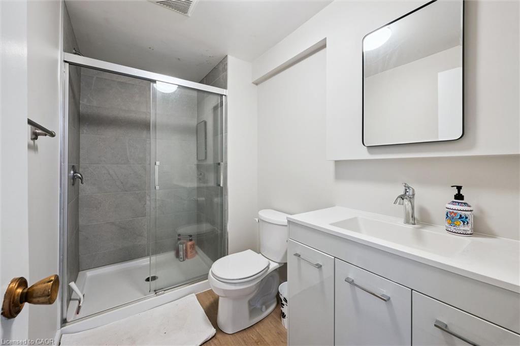 2-29 Hooper Street Unit: 2