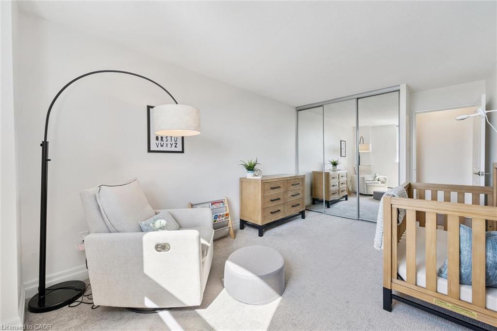 903-55 Yarmouth Street Unit: 903